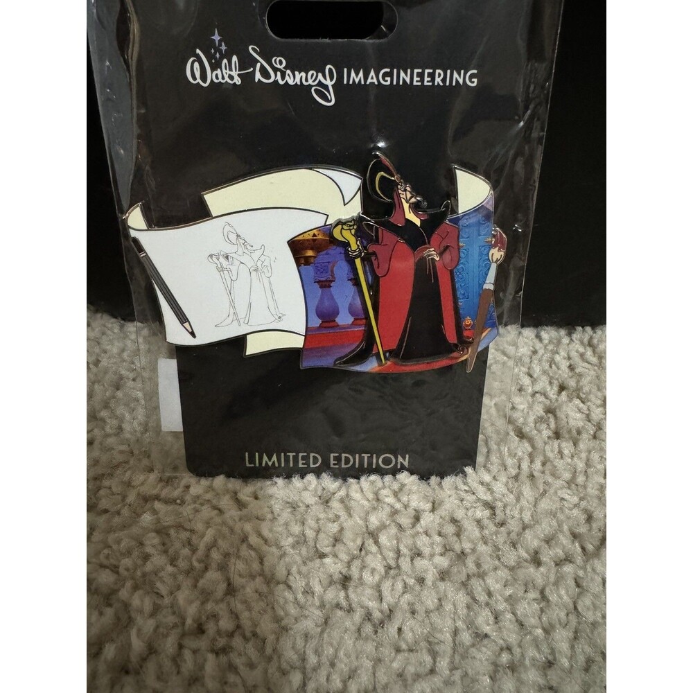 Disney WDI MOG Aladdin Jafar Off The Page LE 300 Pin